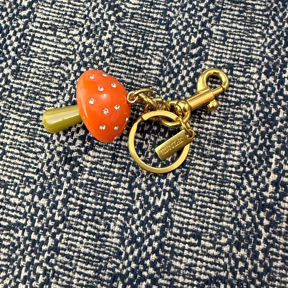 Mushroom Keychain/Bag Charm- Orange or Red - Picture 3 of 8